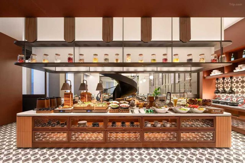 The Difference Between Standard and Commercial Buffet Stoves